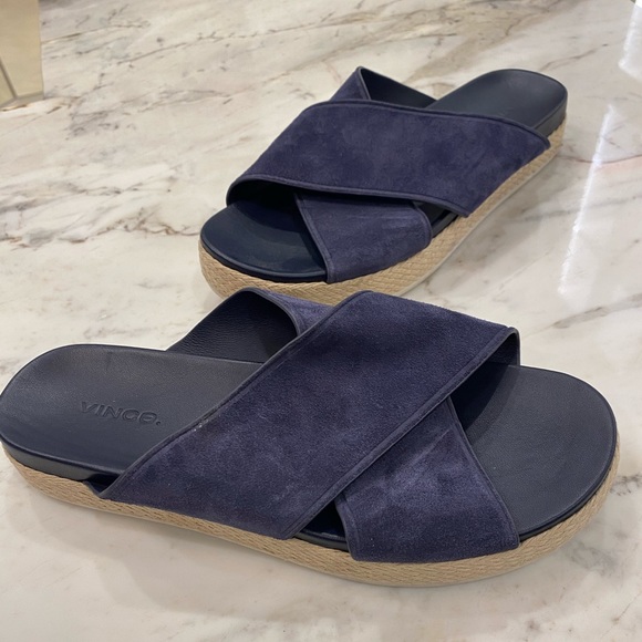 🛍️Vince Villaire slide sandal in deep blue, W6.5 - Picture 4 of 10